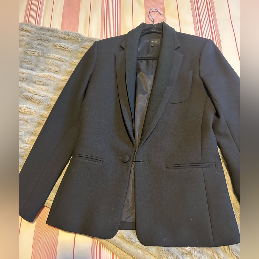 Theory Blazer Dark Blue Black Size 6